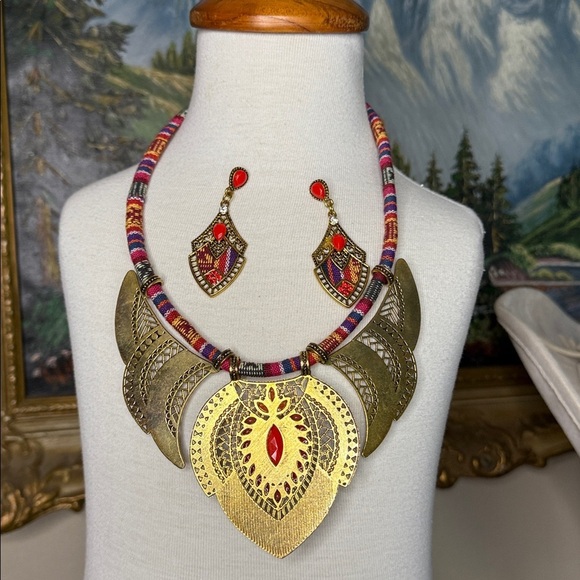 Handmade Bohemian Tribal Chunky Colorful Statement Necklace and Earring Set - Picture 2 of 8